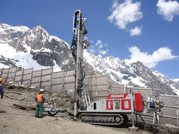 Rotary drilling rig / geothermal / hydraulic / crawler